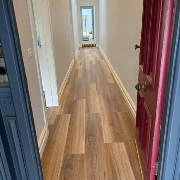 NSW Spotted Gum 7010 hybrid SPC flooring plank warm tan 7mm waterproof 1524x228mm