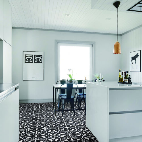 Black porcelain tile — Keys Black